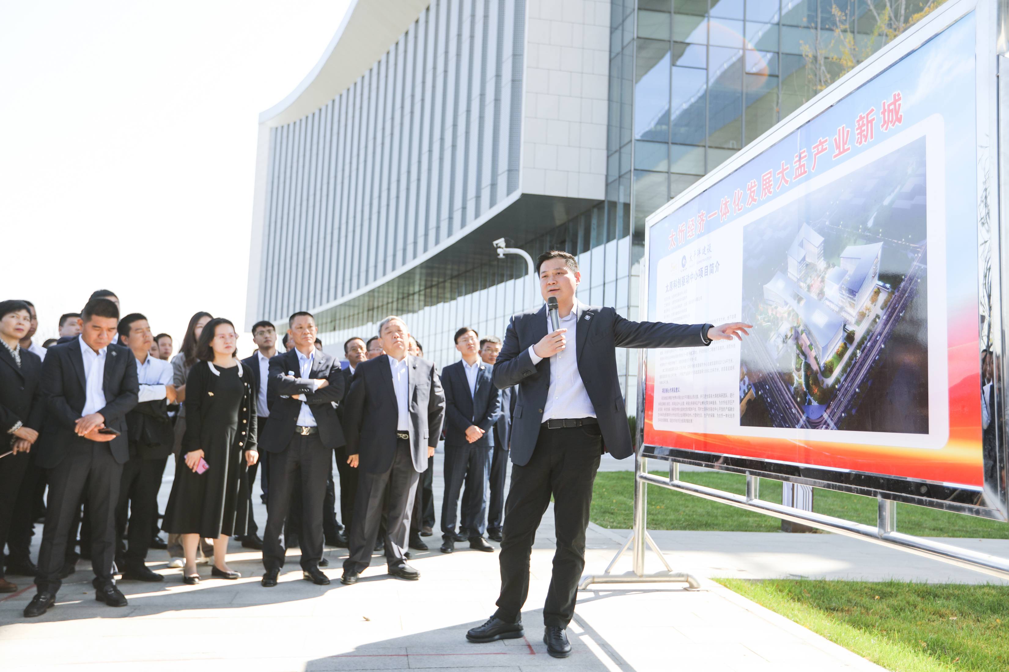 1664508452978650vnE6.jpg 1664508452978650vnE6.jpg