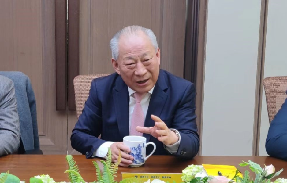 1677227871324024761.png 院長(zhǎng)會(huì)談2.png