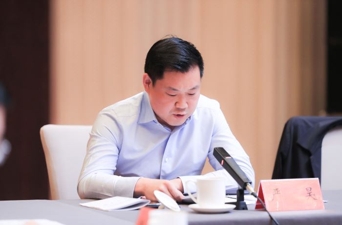 嚴昊應邀出席廣西壯族自治區(qū)全區(qū)產業(yè)園區(qū)建設現(xiàn)場推進會并發(fā)言.jpg
