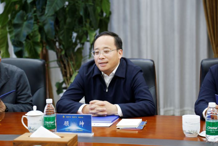 20240927嚴(yán)昊主席與江蘇淮安市委副書記、市長(zhǎng)顧坤會(huì)談3.jpg